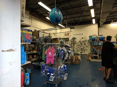 Logo of American Pool Supply, Inc